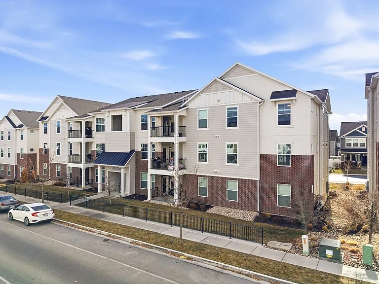 Apartment investment property
